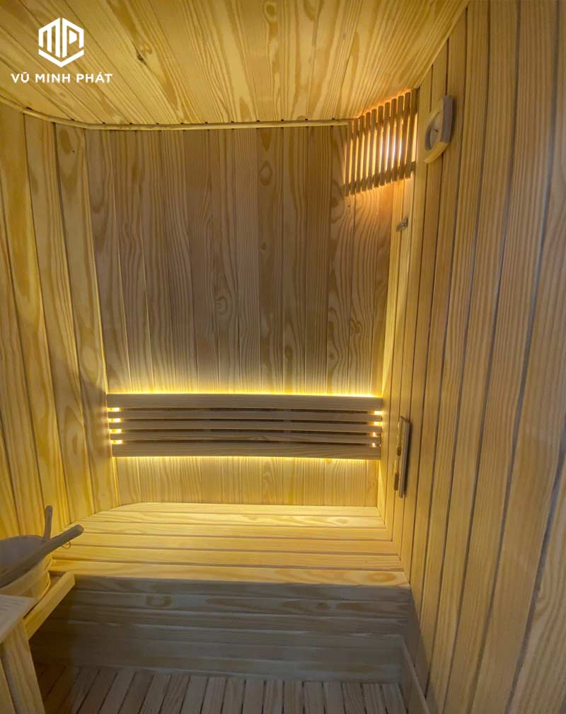 Ghế tựa lưng được thiết kế cho 2-3 người sử dụng